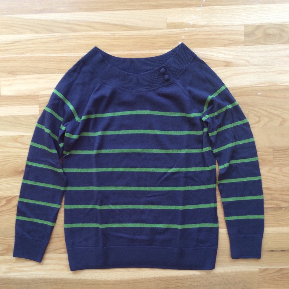 Vineyard Vines striped sweater size L